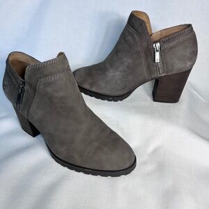 Lucky Brand Natlee Bootie 8M Grey Leather Side Zip Stacked Heel Ankle Boots